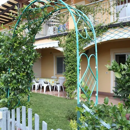 Apartamento Limone شقة